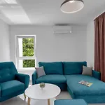 Apartment - Santric *